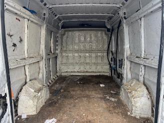 Fiat Ducato 35 2.3 MJ 110KW L2H2 AIRCO KLIMA EURO6 picture 14