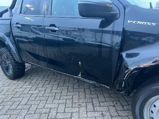 Isuzu D-Max 1.9d 120kw DOUBLE CAB.  V-CROSS  AUTOM. AIRCO KLIMA 4WD picture 17