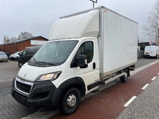 krockskadad bil bedrijf Peugeot Boxer 35 2.2 BLUEHDI 103KW  KOFFER LAADKLEP LBW KLIMA 2021/5