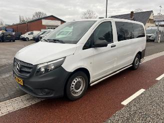 skadebil auto Mercedes Vito TOURER 116 2.2 CDI 120KW LANG PKW BRIEF 8P AUT. KLIMA 2019/6