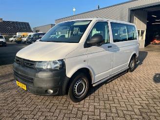 uszkodzony samochody osobowe Volkswagen Transporter  2016/8
