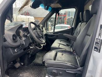 Mercedes Sprinter 517 CDI 125KW DL AUT.  KOFFER LAADKLEP  KLIMA picture 10