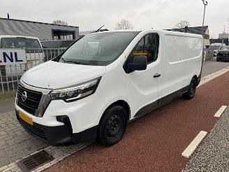 skadebil bedrijf Renault Trafic NISSAN NV300 2.0 DCI 96KW L2H1 LANG AIRCO KLIMA 2022/11