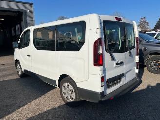 Renault Trafic 2.0 DCI 110KW PASSENGER 9 PERS.  AUTOMAAT AIRCO KLIMA EURO6 picture 2