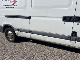 Renault Master 2.5 DCI 88KW L2H2 picture 11