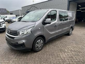 krockskadad bil bedrijf Renault Trafic TALENTO! 2.0 DCI 88KW DC L2H1 LANG AIRCO KLIMA NAVI 2019/11