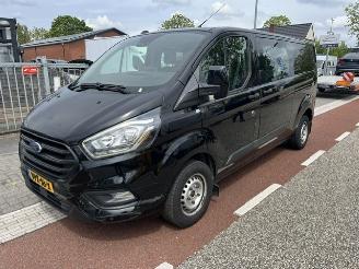 krockskadad bil bedrijf Ford Transit Custom 2.0 TDCI 95KW DC L2H1 LANG AIRCO KLIMA NAV CAM 2022/3