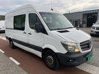 krockskadad bil bedrijf Mercedes Sprinter 313 CDI 95KW DC 366 L2H2 AUT. AIRCO KLIMA 2014/6