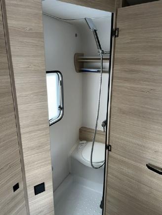 Caravelair  STYLE 496 FAMILY  STAPELBED VASTBED picture 12
