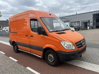 krockskadad bil bedrijf Mercedes Sprinter 310 CDI  L1H2  LAADKLEP LBW 2010/4