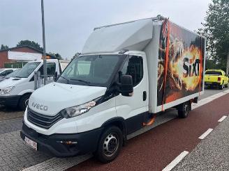 dañado vehículos comerciales Iveco Daily 35S14 2.3D HIMATIC  AUTOM. KOFFER LAADKLEP LBW KLIMA 2025/8
