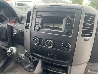 Volkswagen Crafter 2.0 TDI 100KW L4H2 MAXI LAADKLEP LBW KLIMA AIRCO picture 8
