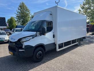 skadebil bedrijf Iveco Daily 70C18 3.0D  132KW HIMATIC AUT.  KOFFER  LAADKLEP LBW KLIMA 2018/10