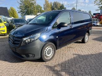 skadebil bedrijf Mercedes Vito 114 CDI 100KW DC  AUT. LANG KLIMA AIRCO MBUX 2021/3