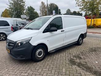 krockskadad bil bedrijf Mercedes Vito 111 CDI 84KW L2H1 LANG AIRCO KLIMA EURO6 2018/11