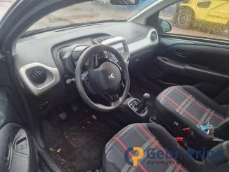 Peugeot 108 108, Hatchback, 2014 1.0 12V picture 5