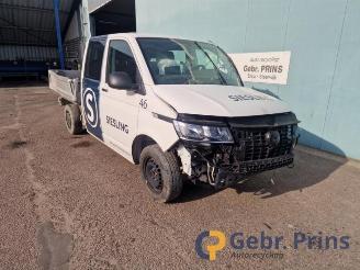 Uttjänta bilar auto Volkswagen Transporter Transporter T6, Ch.Cab/Pick-up, 2015 / 2024 2.0 TDI 2023/1