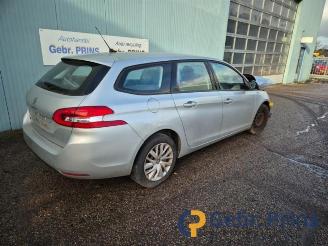 Vrakbiler auto Peugeot 308 308 SW (L4/L9/LC/LJ/LR), Combi 5-drs, 2014 / 2021 1.2 12V e-THP PureTech 110 2015/9