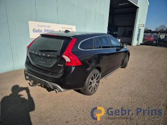 Auto da rottamare Volvo V-60 V60 I (FW/GW), Combi, 2010 / 2018 2.4 D6 20V AWD Twin Engine Plug-in Hybrid 2015/9