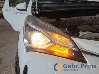 Toyota Yaris Yaris III (P13), Hatchback, 2010 / 2020 1.5 16V Hybrid picture 11