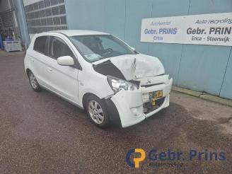 demontáž osobní automobily Mitsubishi Space-star Space Star (A0), Hatchback, 2012 1.0 12V 2015/11