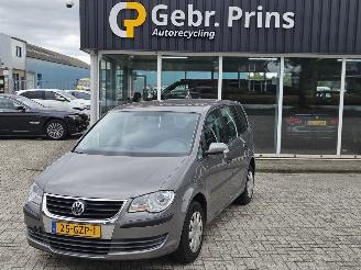 krockskadad bil auto Volkswagen Touran 1.4 16V TSI 140 MPV  Benzine 1.390cc 103kW (140pk) 2008/10