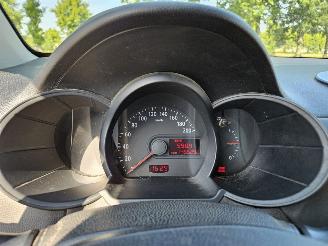 Kia Picanto 1.0 12V Hatchback  Benzine 998cc 51kW (69pk) FWD picture 13