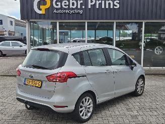 skadebil auto Ford B-Max 1.0 EcoBoost 12V 125 MPV  Benzine 998cc 92kW (125pk) FWD 2015/6