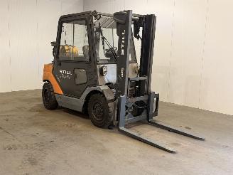 skadebil auto Still Punto Evo R70 - 40 Hybrid/LPG Heftruck 2012/1