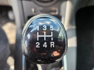 Ford Fiesta 1.0 SCI 12V 80 Hatchback  Benzine 999cc 59kW (80pk) FWD picture 13