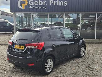 škoda osobní automobily Hyundai Ix20 1.6i 16V SUV  Benzine 1.591cc 92kW (125pk) FWD 2011/3
