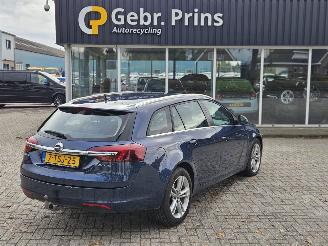 krockskadad bil auto Opel Insignia SPORTS TOURER SW 2.0 CDTI 16V 140 ecoFLEX Combi/o  Diesel 1.956cc 103kW 2014/5