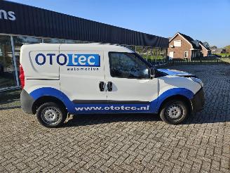 Opel Combo 1.3 CDTI 16V Bestel  Diesel 1.248cc 70kW (95pk) FWD picture 2