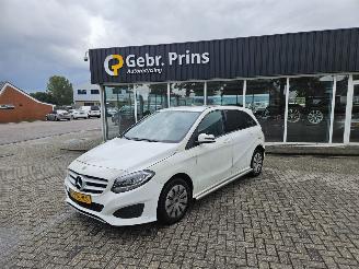 krockskadad bil auto Mercedes B-klasse 2.2 B-220 CDI BlueEFFICIENCY,d 16V Hatchback  Diesel 2.143cc 125kW (170pk) 2019/11