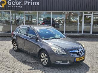 Coche accidentado Opel Insignia SPORTS TOURER 1.6 Turbo 16V Ecotec Combi/o  Benzine 1.598cc 132kW (179pk) FWD 2010/2