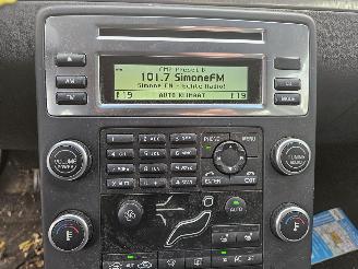 Volvo V-70 2.0 16V Combi/o  Benzine 1.999cc 107kW (145pk) picture 13