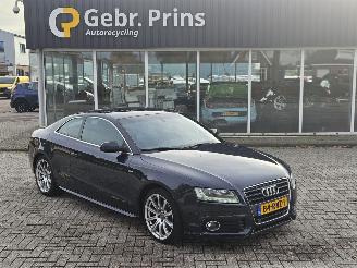krockskadad bil auto Audi A5 2.0 FSI 16V Coupe 2Dr Benzine 1.984cc 132kW (179pk) FWD 2011/7
