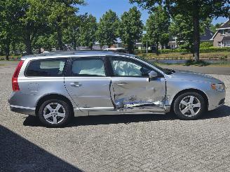 Volvo V-70 2.5 T LPG 20V Combi/o  Benzine 2.521cc 170kW (231pk) picture 7