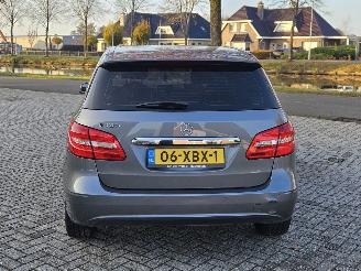 Mercedes B-klasse 1.6 B-180 BlueEFFICIENCY Turbo 16V Hatchback  Benzine 1.595cc 90kW (122pk) FWD picture 5
