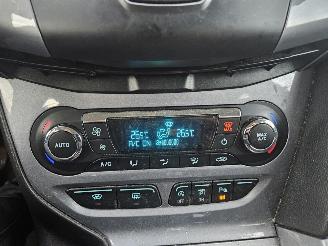 Ford Focus 1.6 TDCi ECOnetic Combi/o  Diesel 1.560cc 77kW (105pk) FWD picture 12