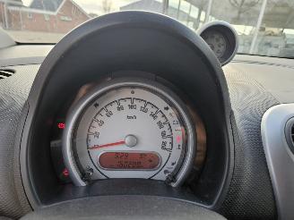 Opel Agila 1.2 16V MPV  Benzine 1.242cc 63kW (86pk) FWD picture 13