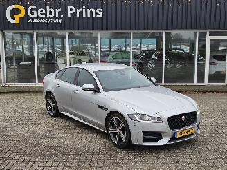 Voiture accidenté Jaguar XF 2.0D R-Sport 120KW 163PK 1999cc 2016/1