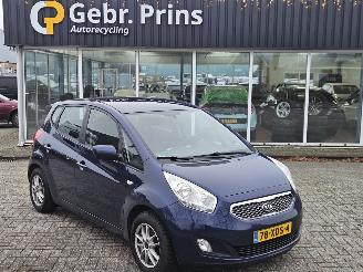 Coche accidentado Kia Venga 1.4 CVVT 16V MPV  Benzine 1.396cc 66kW (90pk) FWD 2012/8
