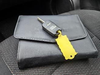 Hyundai I-30 1.6 CVVT 16V Hatchback  Benzine 1.591cc 93kW (126pk) FWD picture 13