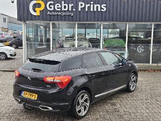 skadebil auto Citroën DS5 2.0 BlueHDi 180 16V Hatchback  Diesel 1.997cc 133kW (181pk) FWD 2015/12