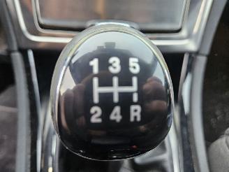 Ford Mondeo 1.6 Ti 16V Combi/o  Benzine 1.596cc 92kW (125pk) FWD picture 11