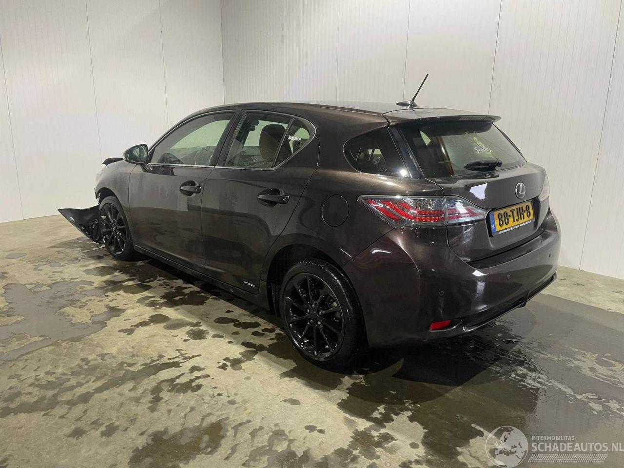 Lexus Ct 200H 1.8 16V Hatchback  Elektrisch Benzine 1.798cc 73kW (99pk) FWD