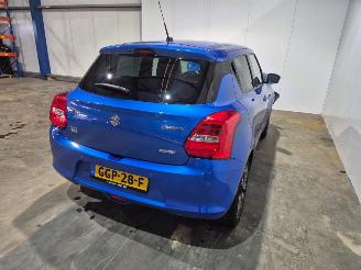 Avarii autoturisme Suzuki Swift 1.2 Dual Jet 16V Smart Hybrid Hatchback 4Dr Elektrisch Benzine 1.242cc 61kW (83pk) FWD 2021/9