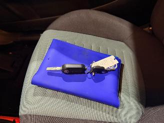 Fiat Punto 1.2 Hatchback  Benzine 1.242cc 48kW (65pk) FWD picture 12