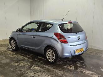 krockskadad bil auto Hyundai I-20 ROLSTOEL/AANGEPAST 1.4i 16V Hatchback  Benzine 1.396cc 74kW (101pk) FWD 2012/1